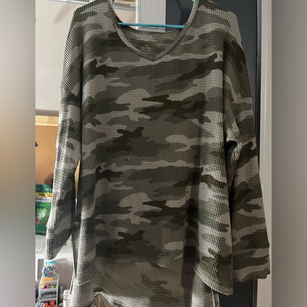 worn a few times.Good condition